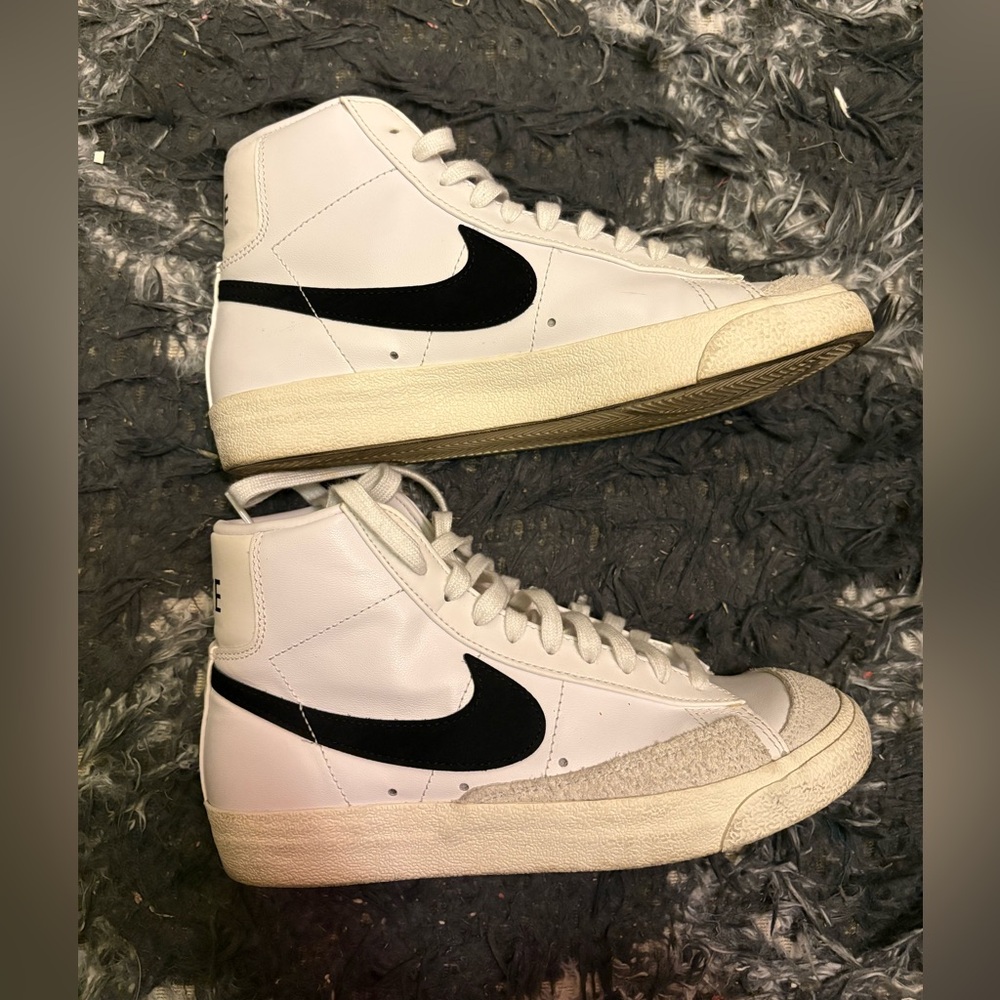 Nike Woman High Blazers